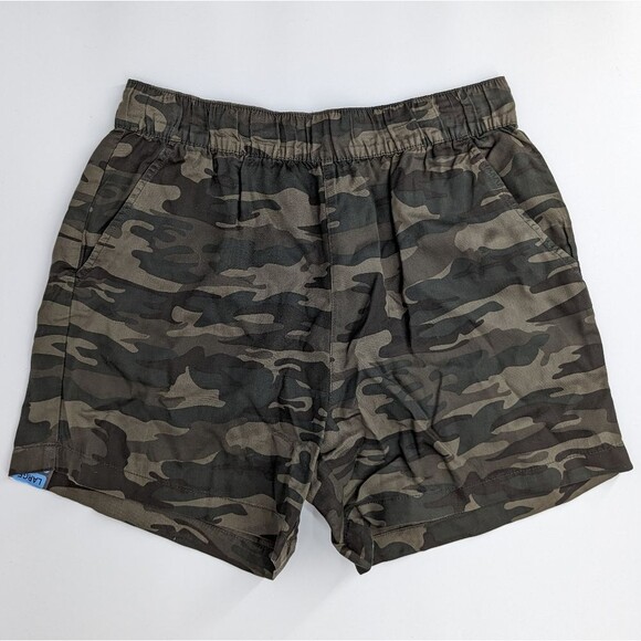 Social Standard by Sanctuary Camo High Rise 100% Lyocell Shorts Large NWOT - Picture 1 of 7